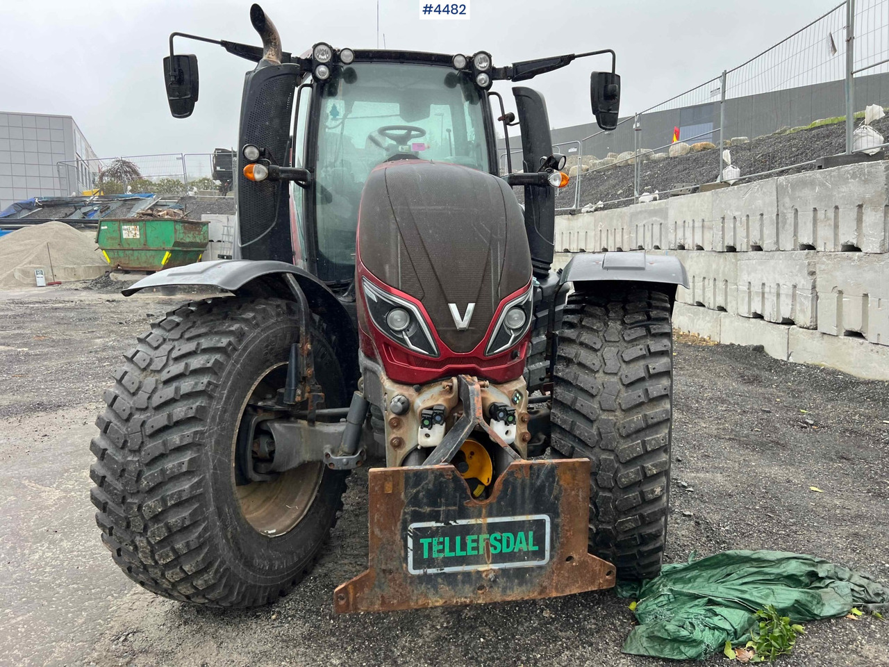 הַחכָּרָה  2017 Valtra T234 tractor Plow rigged Tractor 2017 Valtra T234 tractor Plow rigged Tractor: תמונה 12