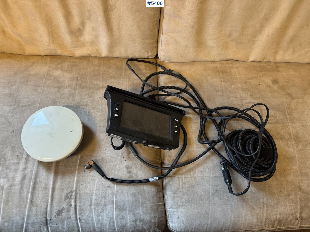 2018 GPS for tractor - מערכת ניווט עבור טרקטור חקלאי: תמונה 1 2018 GPS for tractor - מערכת ניווט עבור טרקטור חקלאי: תמונה 1