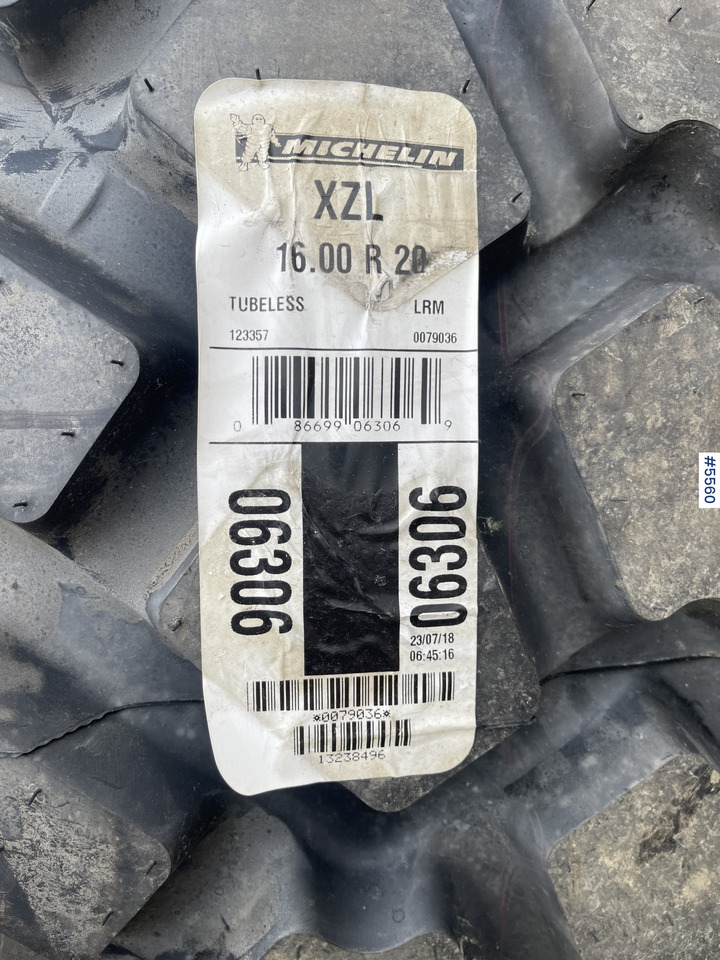 2018 Michelin XLZ 16.00 R20 Wheel Loader Tires - צמיג עבור מעמיס: תמונה 4 2018 Michelin XLZ 16.00 R20 Wheel Loader Tires - צמיג עבור מעמיס: תמונה 4