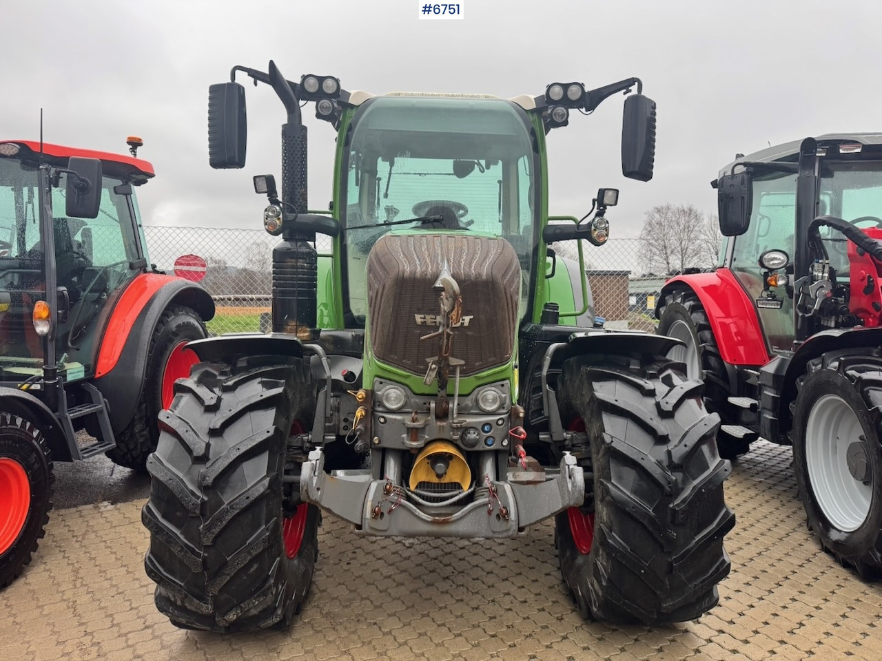 2019 Fendt 313 Vario w/ Front hydraulics and 2 sets of tires. - טרקטור חקלאי: תמונה 5 2019 Fendt 313 Vario w/ Front hydraulics and 2 sets of tires. - טרקטור חקלאי: תמונה 5