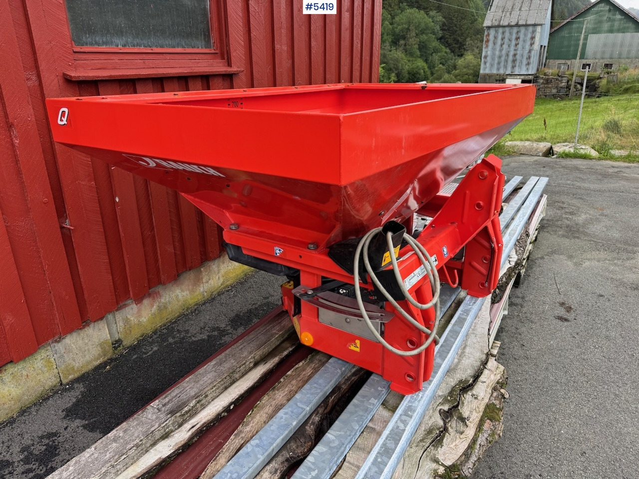 2019 Rauch MDS 19.1 Q fertilizer spreader. - מפזרת דשן: תמונה 2 2019 Rauch MDS 19.1 Q fertilizer spreader. - מפזרת דשן: תמונה 2