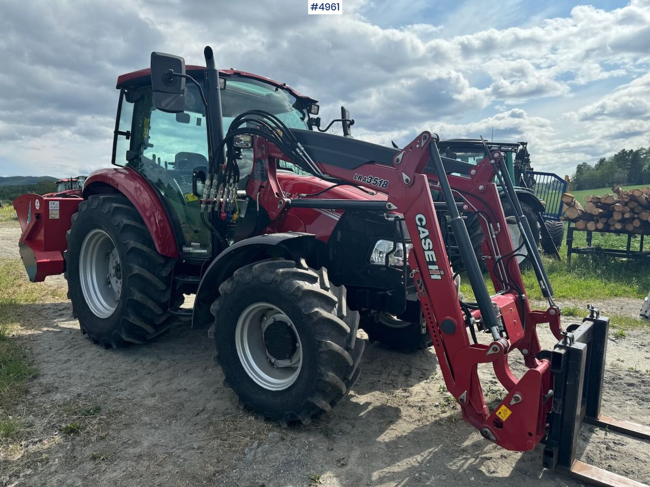 2021 Case IH Famall 75C w/ front loader. 150 Hours! - טרקטור חקלאי: תמונה 2 2021 Case IH Famall 75C w/ front loader. 150 Hours! - טרקטור חקלאי: תמונה 2