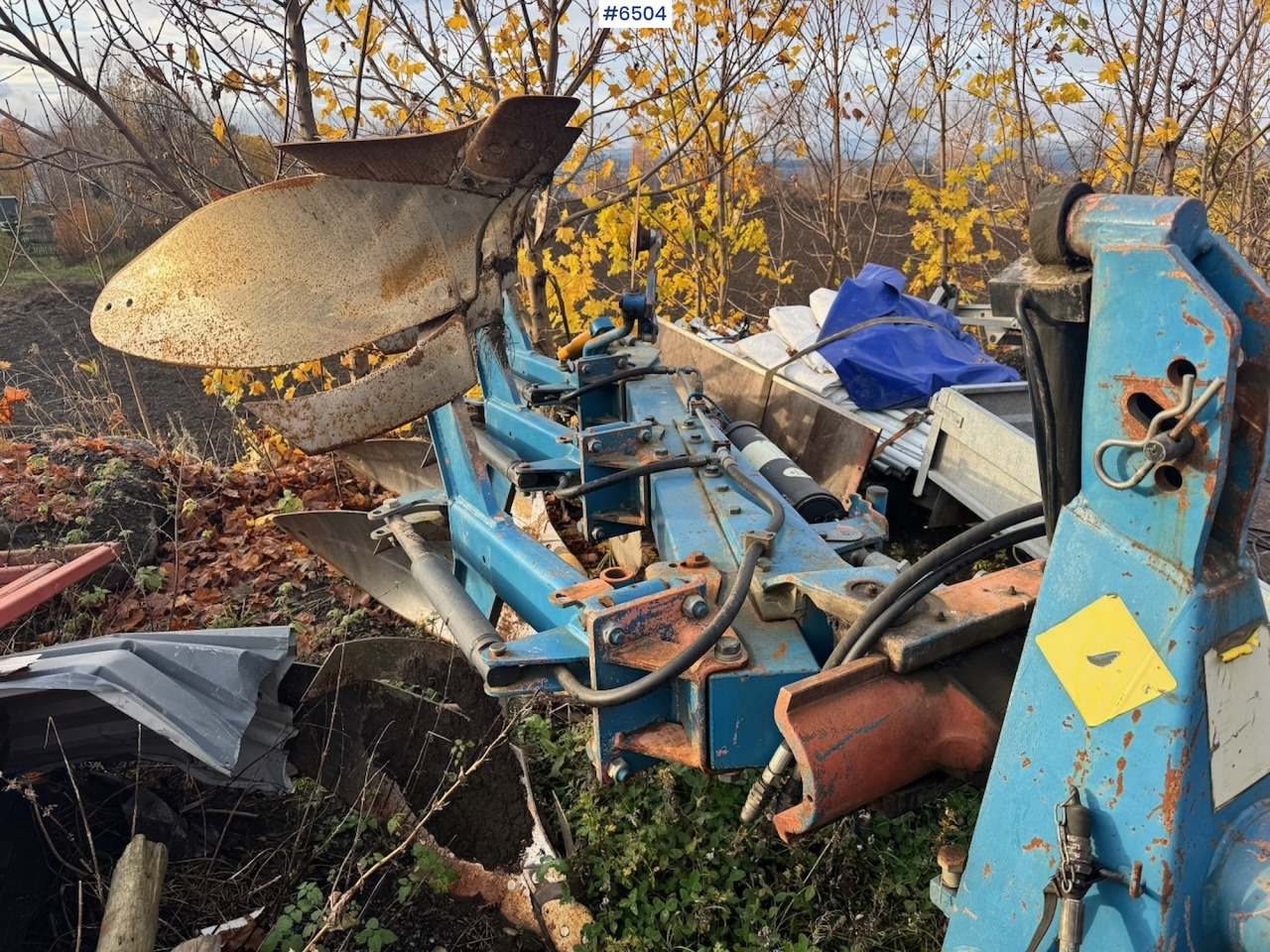 Approx. 1995 Øverum 3-furrow reversible plough - ציוד עיבוד קרקע: תמונה 2 Approx. 1995 Øverum 3-furrow reversible plough - ציוד עיבוד קרקע: תמונה 2