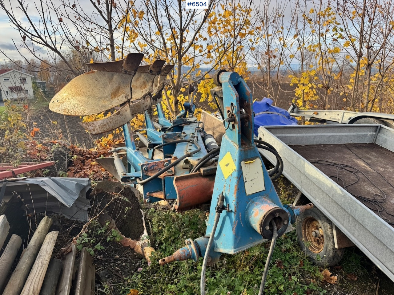 Approx. 1995 Øverum 3-furrow reversible plough - ציוד עיבוד קרקע: תמונה 1 Approx. 1995 Øverum 3-furrow reversible plough - ציוד עיבוד קרקע: תמונה 1