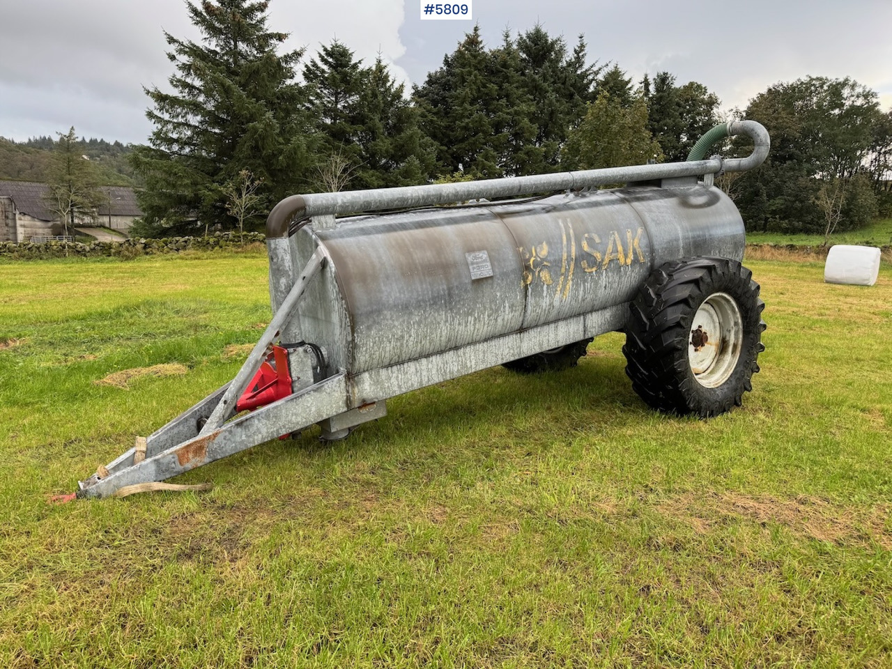 CASE Fertilizer wagon - מכל תערובת: תמונה 2 CASE Fertilizer wagon - מכל תערובת: תמונה 2