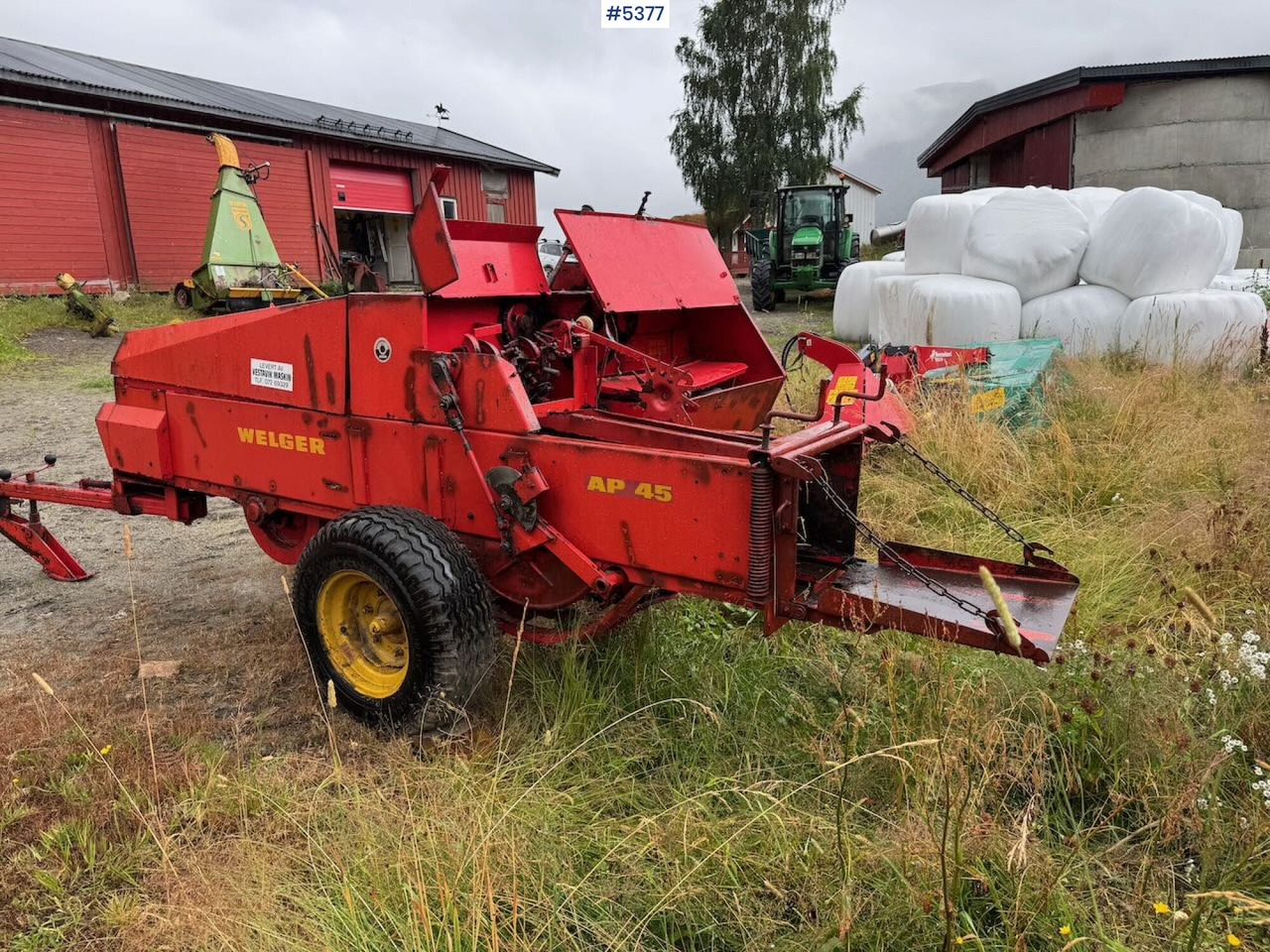 English: Welger AP 45 Square Baler - ציוד חציר ומספוא: תמונה 4 English: Welger AP 45 Square Baler - ציוד חציר ומספוא: תמונה 4