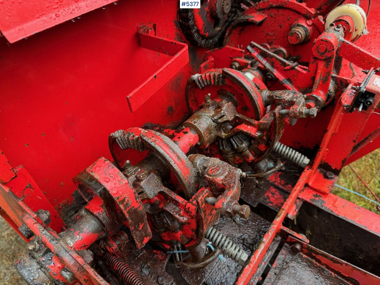 ציוד חציר ומספוא English: Welger AP 45 Square Baler: תמונה 14