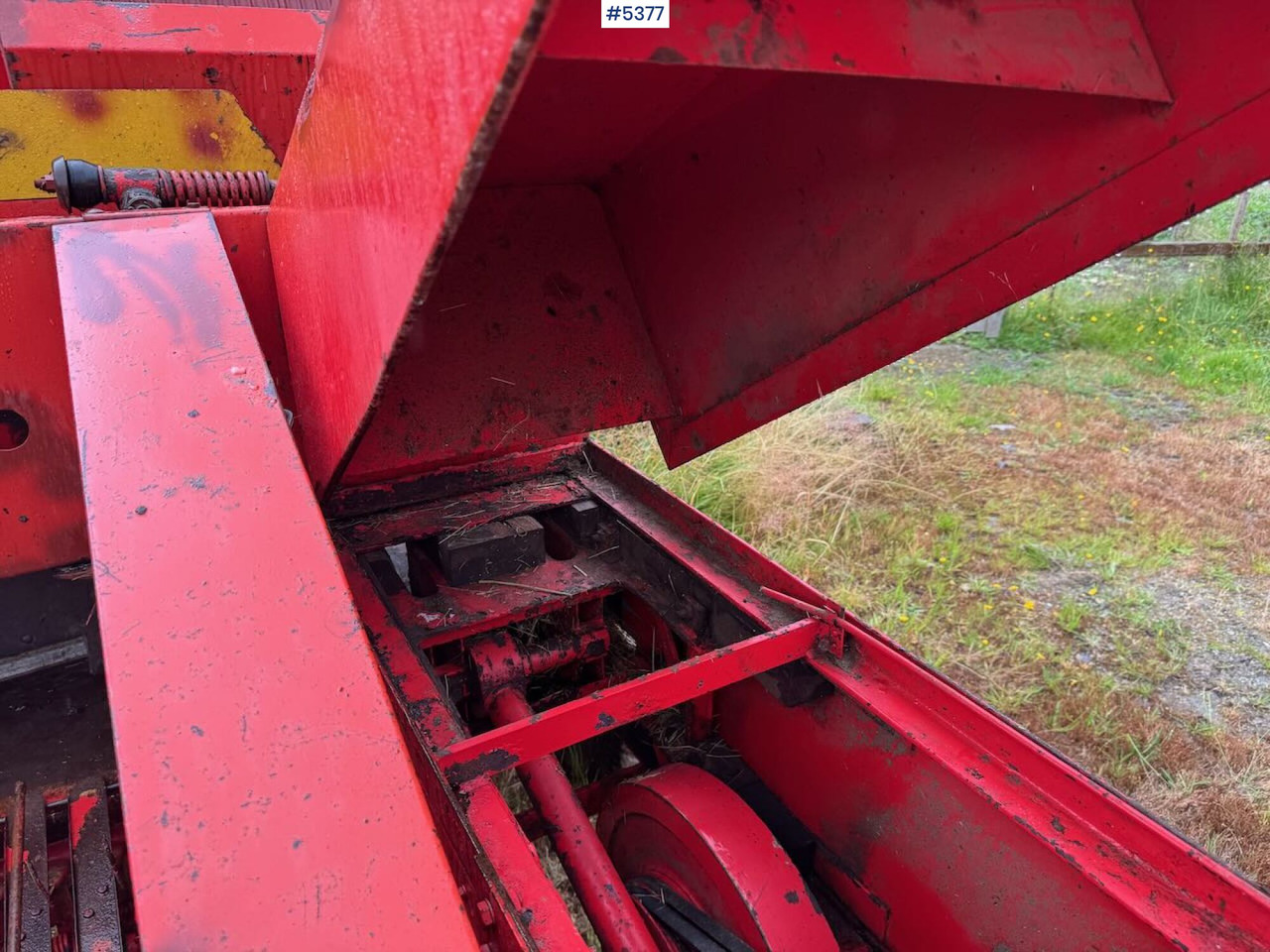 ציוד חציר ומספוא English: Welger AP 45 Square Baler: תמונה 18