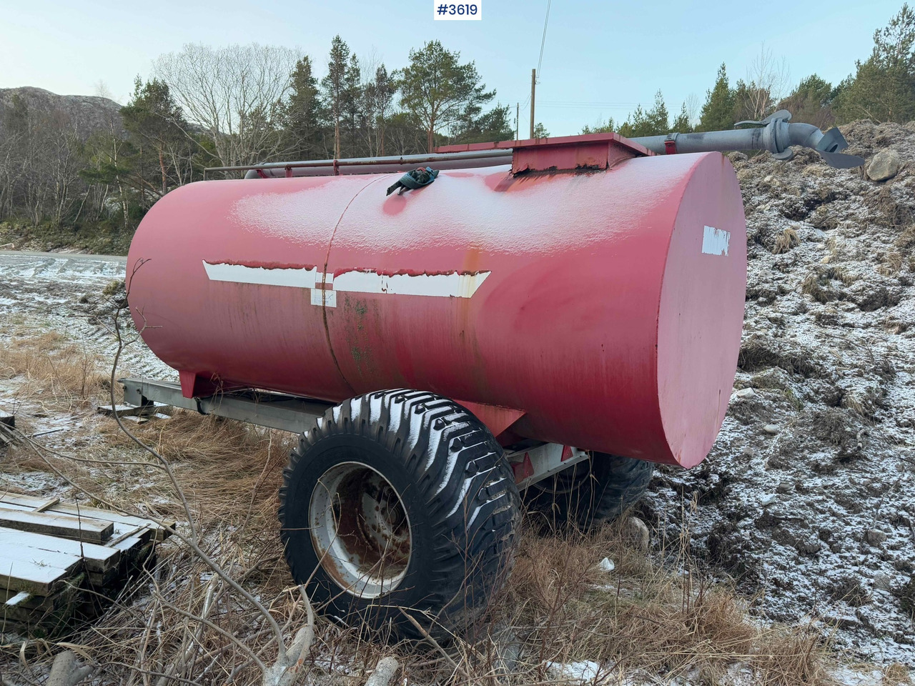 Fertilizer tank 6000 liters - מכל תערובת: תמונה 4 Fertilizer tank 6000 liters - מכל תערובת: תמונה 4