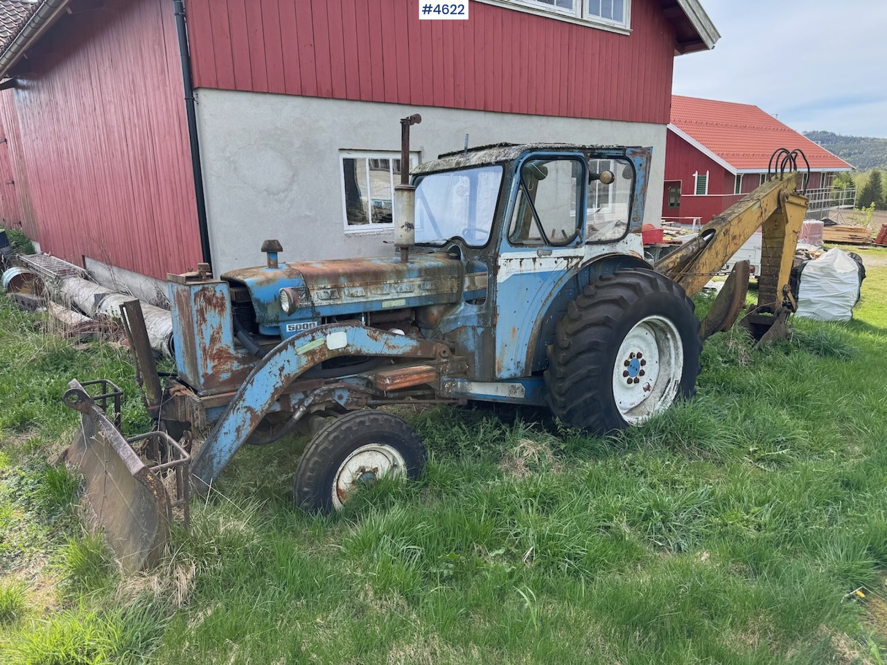 Ford 5000 Backhoe Loader. - טרקטור חקלאי: תמונה 1 Ford 5000 Backhoe Loader. - טרקטור חקלאי: תמונה 1