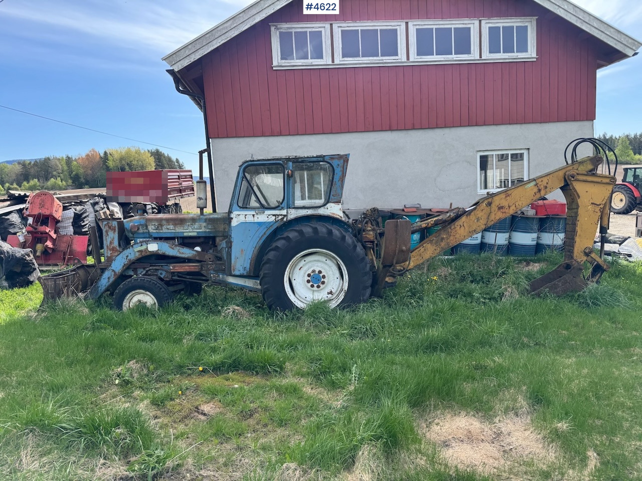 Ford 5000 Backhoe Loader. - טרקטור חקלאי: תמונה 2 Ford 5000 Backhoe Loader. - טרקטור חקלאי: תמונה 2