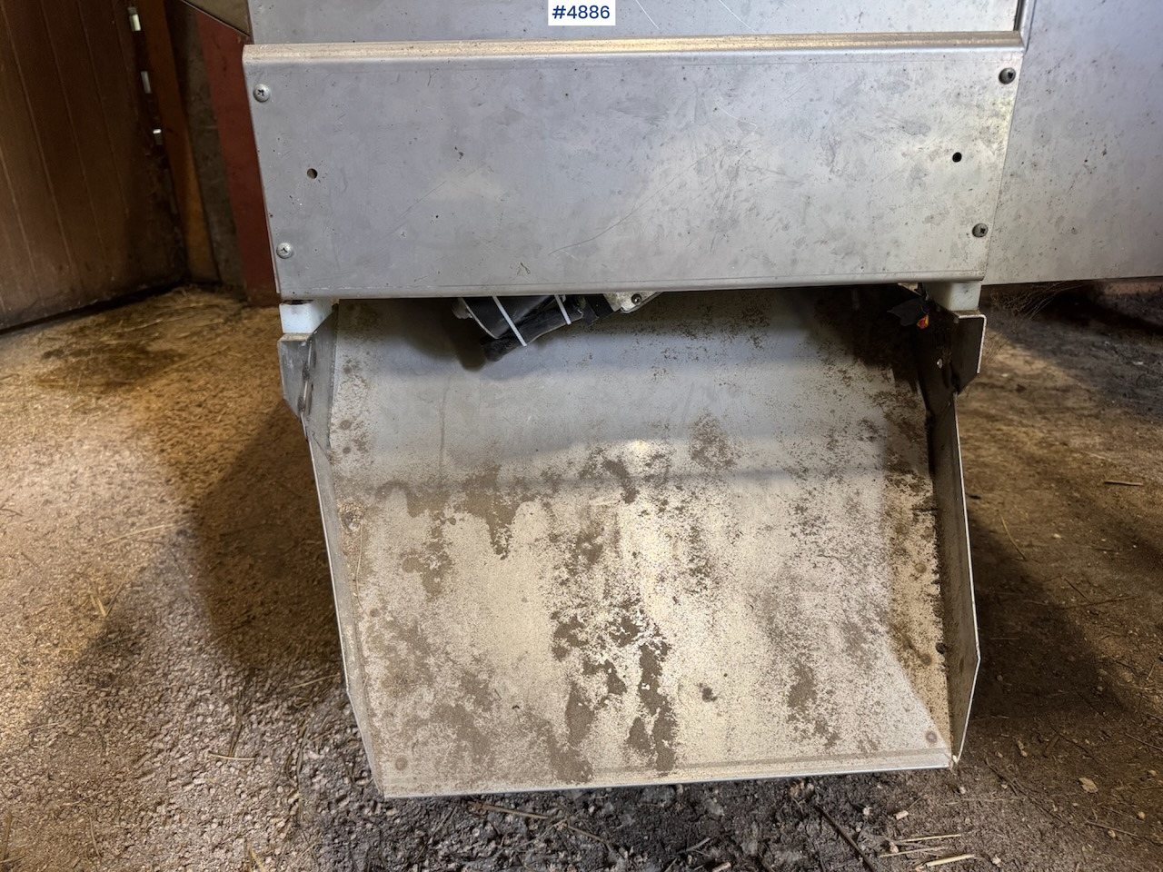 ציוד לבעלי חיים GEA M300 Automatic feeder, barely used.: תמונה 7