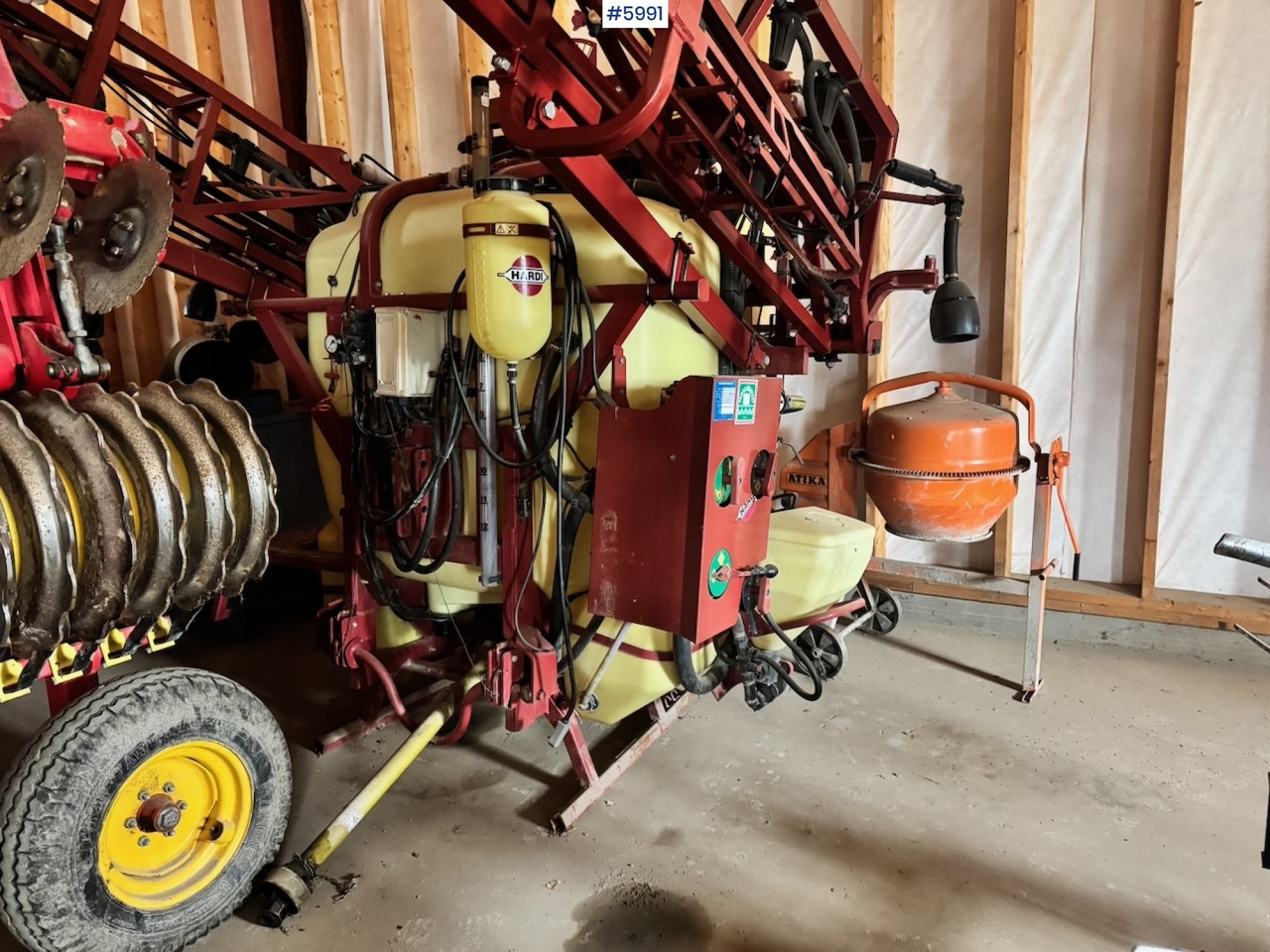 Hardi Åkersprøyte. 21 w booms. - מרסס: תמונה 1 Hardi Åkersprøyte. 21 w booms. - מרסס: תמונה 1