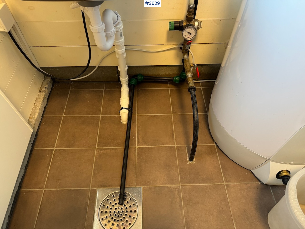 Hot water system for animals. - ציוד לבעלי חיים: תמונה 4 Hot water system for animals. - ציוד לבעלי חיים: תמונה 4