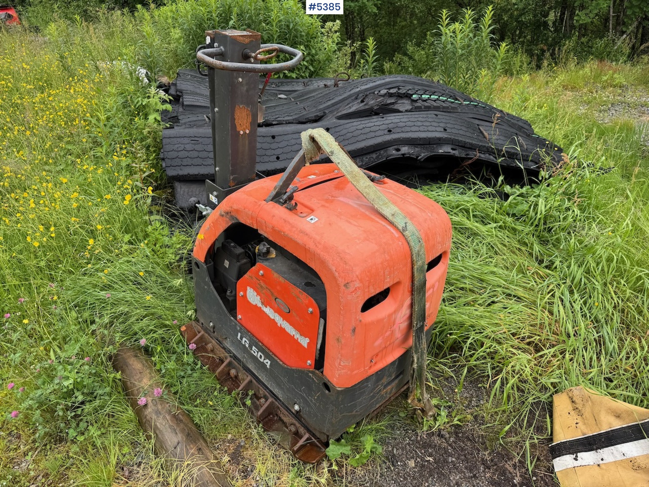 Husqvarna LG 504 Vibrating compactor. - ציוד עיבוד קרקע: תמונה 2 Husqvarna LG 504 Vibrating compactor. - ציוד עיבוד קרקע: תמונה 2