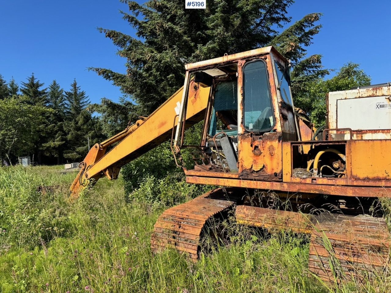 International 637 Tracked digger w/ Digging bucket - מחפר: תמונה 3 International 637 Tracked digger w/ Digging bucket - מחפר: תמונה 3