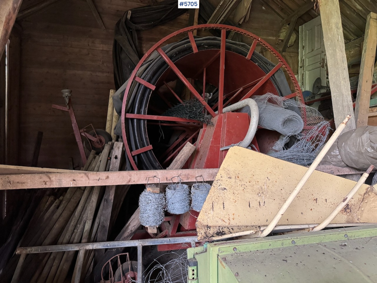 Irrigation wagon - מערכת השקיה: תמונה 2 Irrigation wagon - מערכת השקיה: תמונה 2