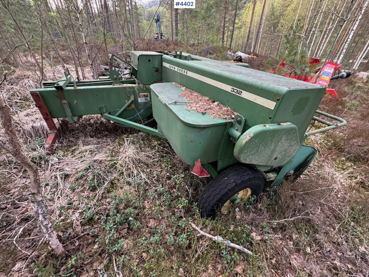 John Deere 332 Square Baler - ציוד חציר ומספוא: תמונה 4 John Deere 332 Square Baler - ציוד חציר ומספוא: תמונה 4