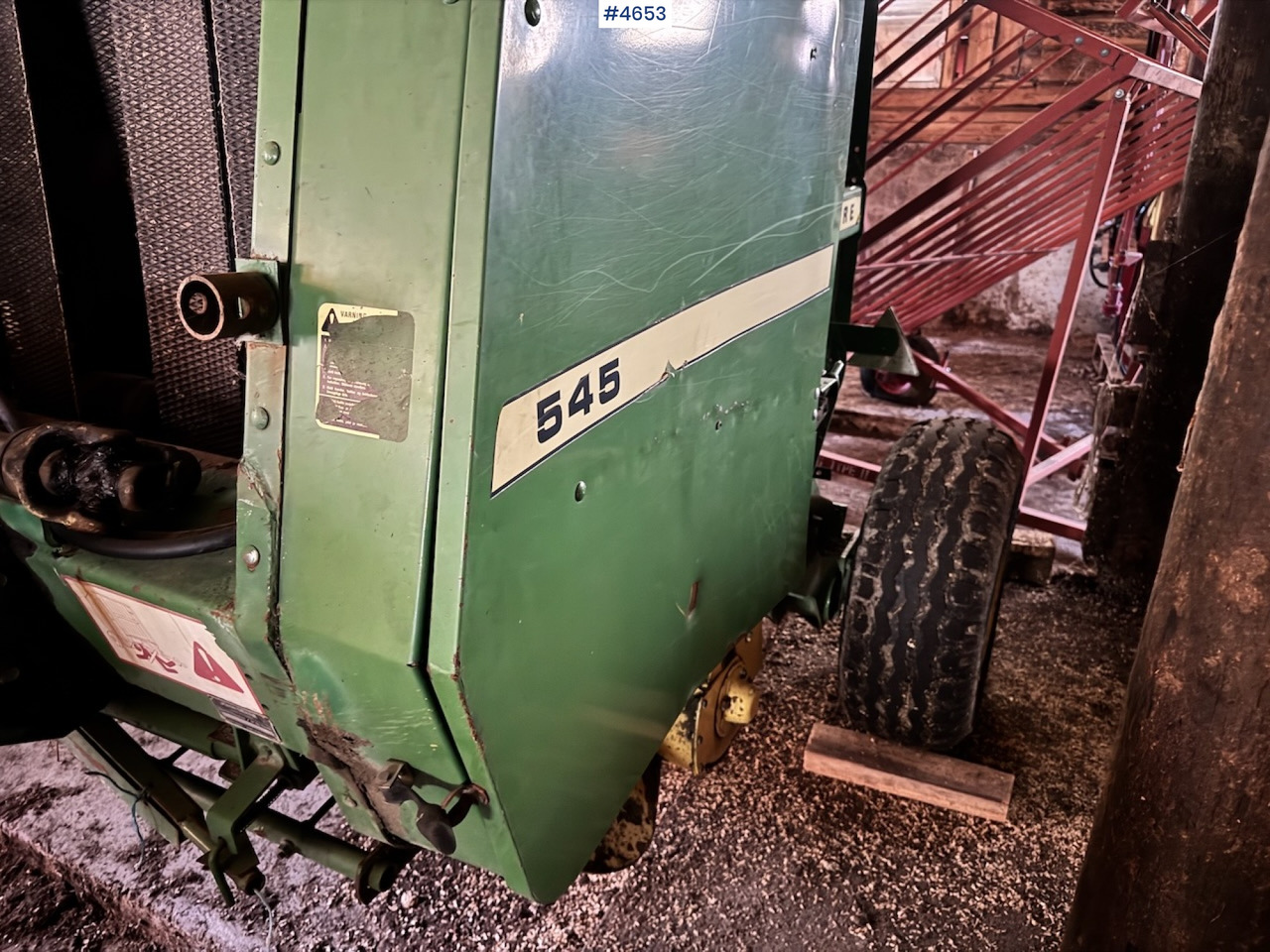 John Deere 545 Round Baler - ציוד חציר ומספוא: תמונה 5 John Deere 545 Round Baler - ציוד חציר ומספוא: תמונה 5