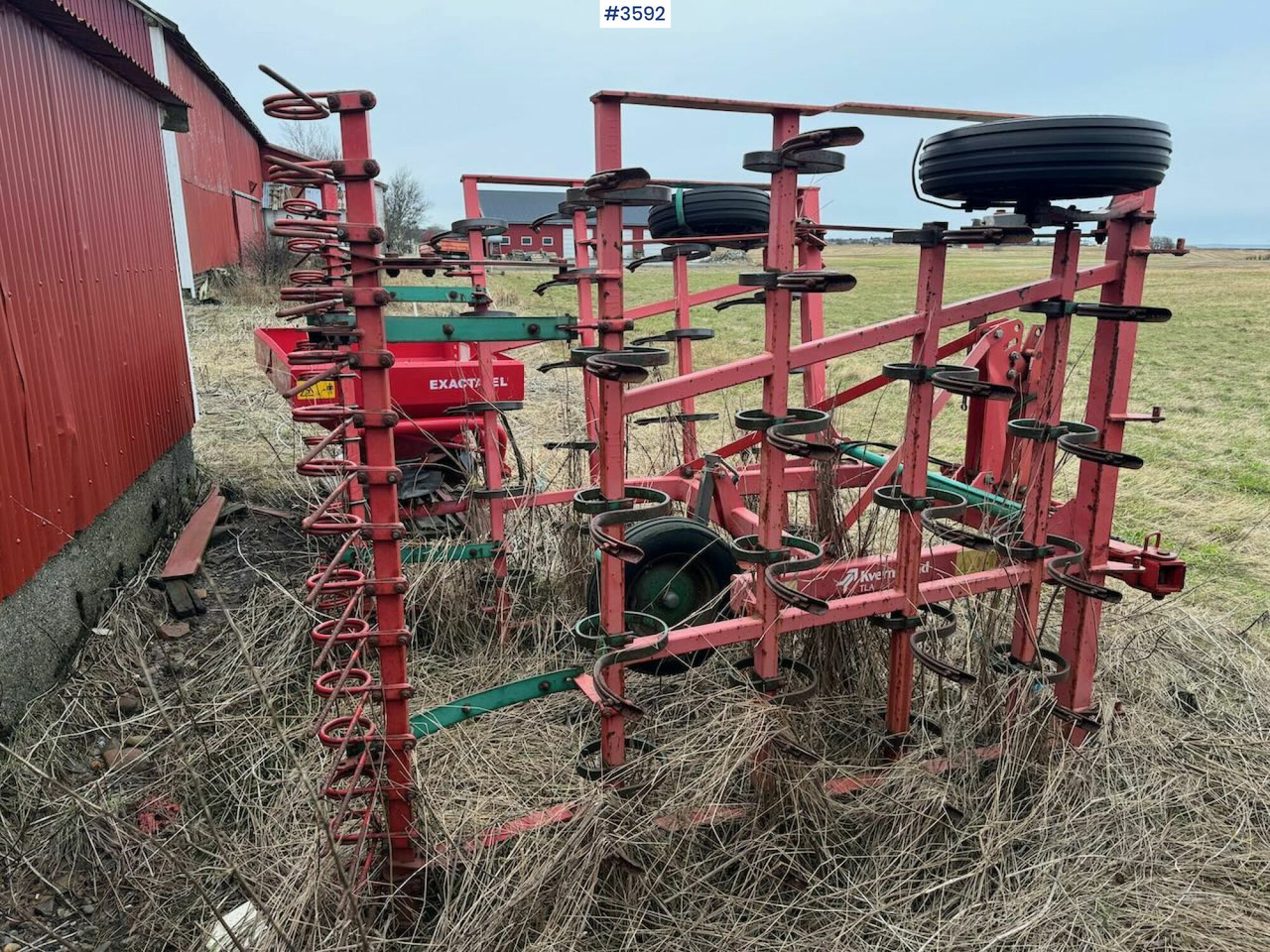 Kverneland Finger harrow - ציוד עיבוד קרקע: תמונה 4 Kverneland Finger harrow - ציוד עיבוד קרקע: תמונה 4