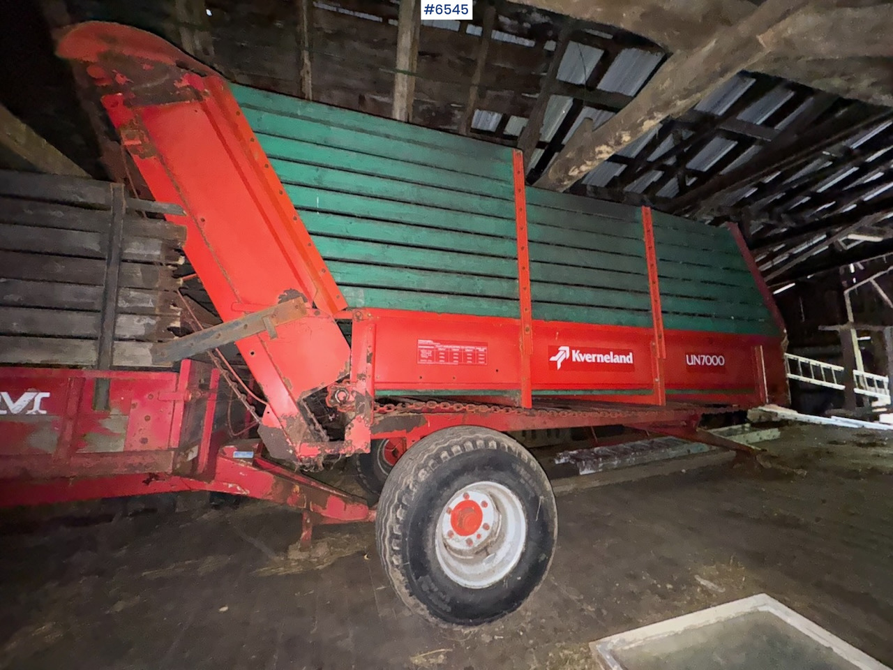 Kverneland UN 7000 Harvesting wagon w/ throwing roller. - ציוד חציר ומספוא: תמונה 4 Kverneland UN 7000 Harvesting wagon w/ throwing roller. - ציוד חציר ומספוא: תמונה 4