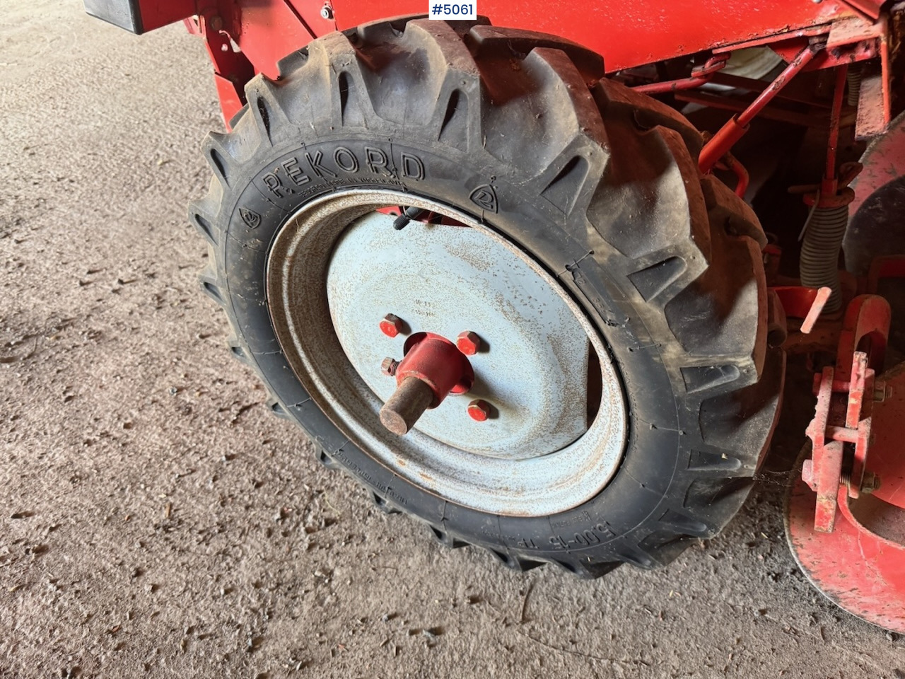 Kverneland Underhaug 1400 Potato picker - ציוד עיבוד קרקע: תמונה 2 Kverneland Underhaug 1400 Potato picker - ציוד עיבוד קרקע: תמונה 2