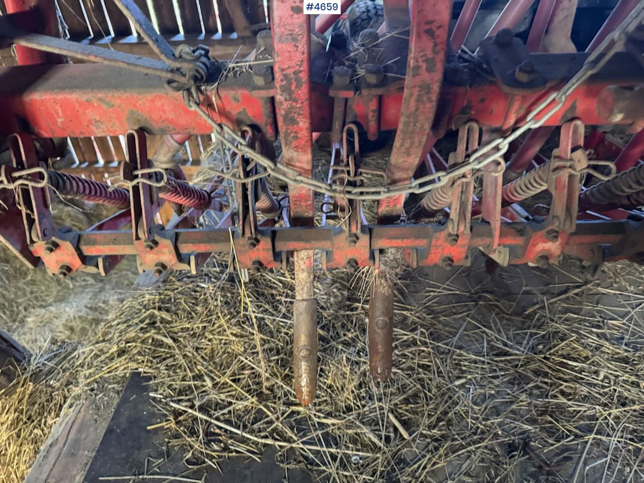 מקדחת זריעה משולבת Kverneland seed drill w/ grass seed unit: תמונה 7