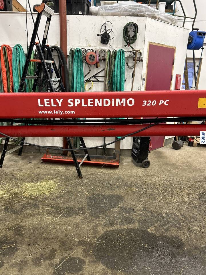 Lely 320 PC Mower - ציוד חציר ומספוא: תמונה 2 Lely 320 PC Mower - ציוד חציר ומספוא: תמונה 2