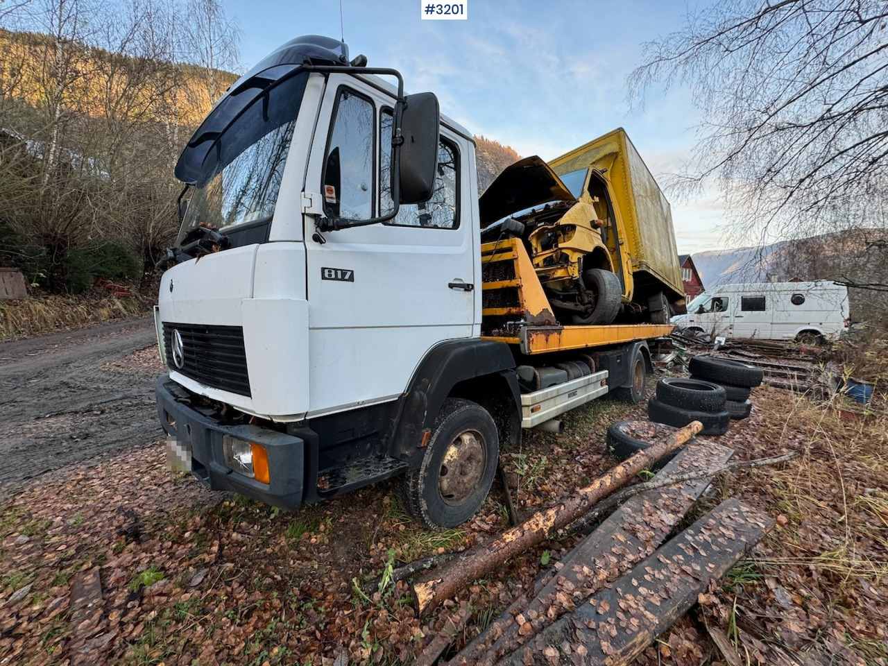 Mercedes Benz 817 tow truck - משאית גרירה: תמונה 1 Mercedes Benz 817 tow truck - משאית גרירה: תמונה 1