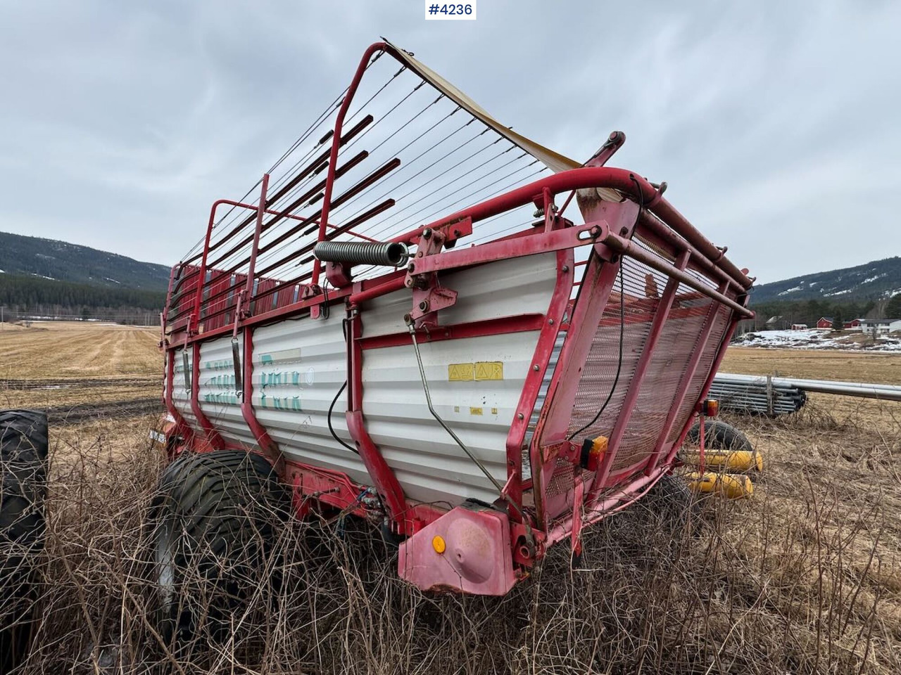 Pottinger 514 MUE Forage wagon - ציוד חציר ומספוא: תמונה 2 Pottinger 514 MUE Forage wagon - ציוד חציר ומספוא: תמונה 2