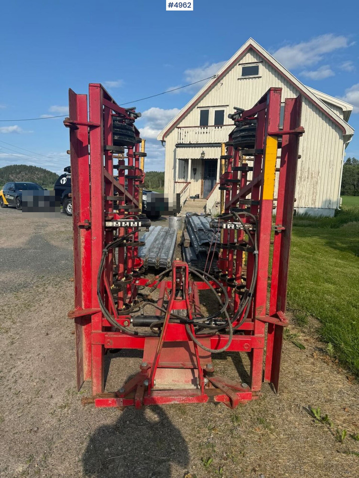 ציוד עיבוד קרקע Väderstad Harrow: תמונה 6