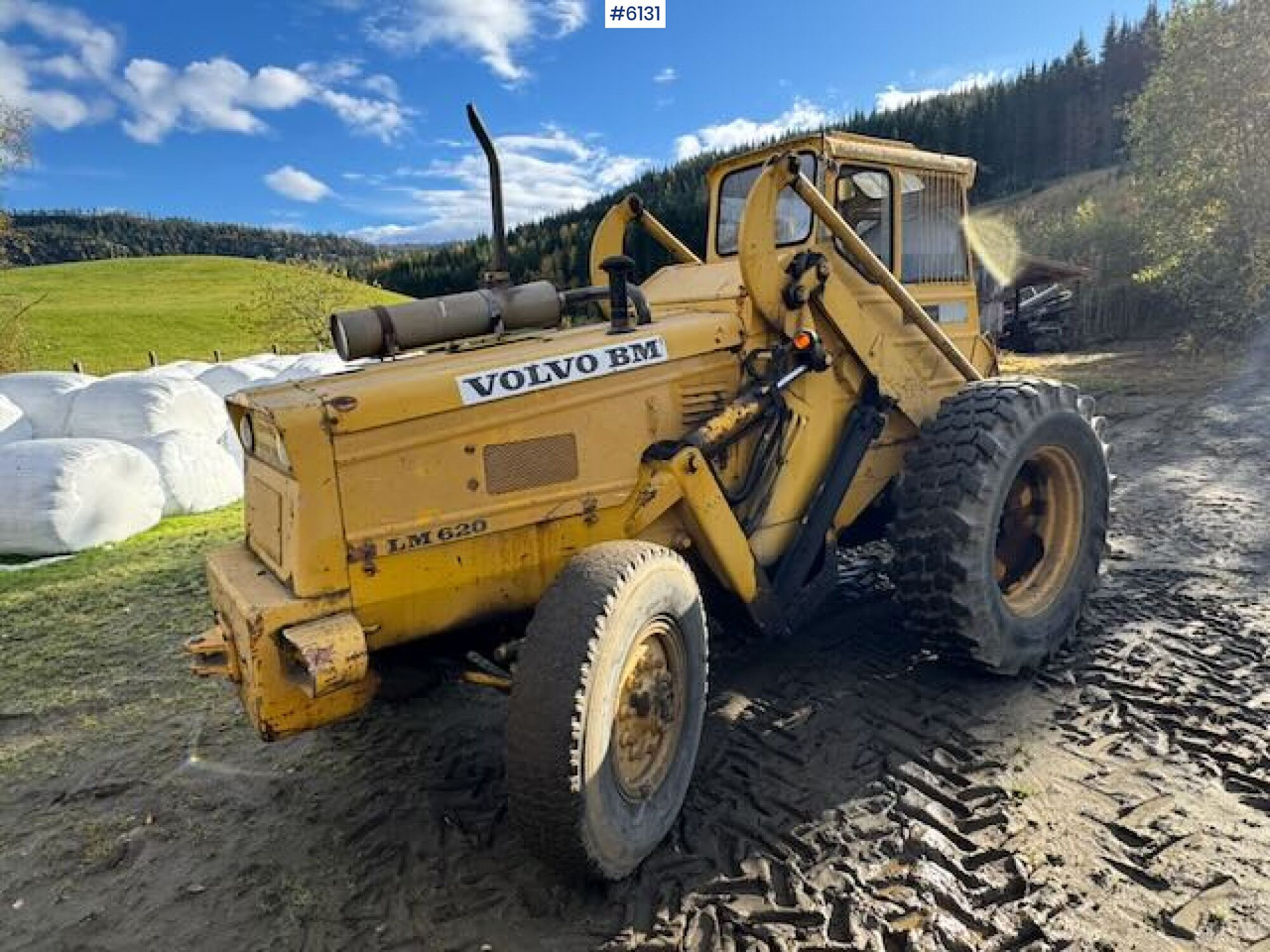 Volvo BM LM 620 rear loader with pallet forks and bucket. WATCH VIDEO! - מעמיס קומפקטי: תמונה 3 Volvo BM LM 620 rear loader with pallet forks and bucket. WATCH VIDEO! - מעמיס קומפקטי: תמונה 3