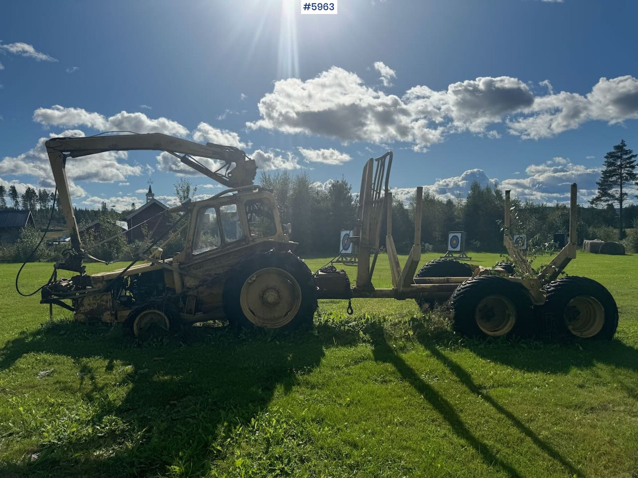 Volvo BM SM 460 "Lillenalle" Forest machine - מקצרת יערות: תמונה 3 Volvo BM SM 460 "Lillenalle" Forest machine - מקצרת יערות: תמונה 3