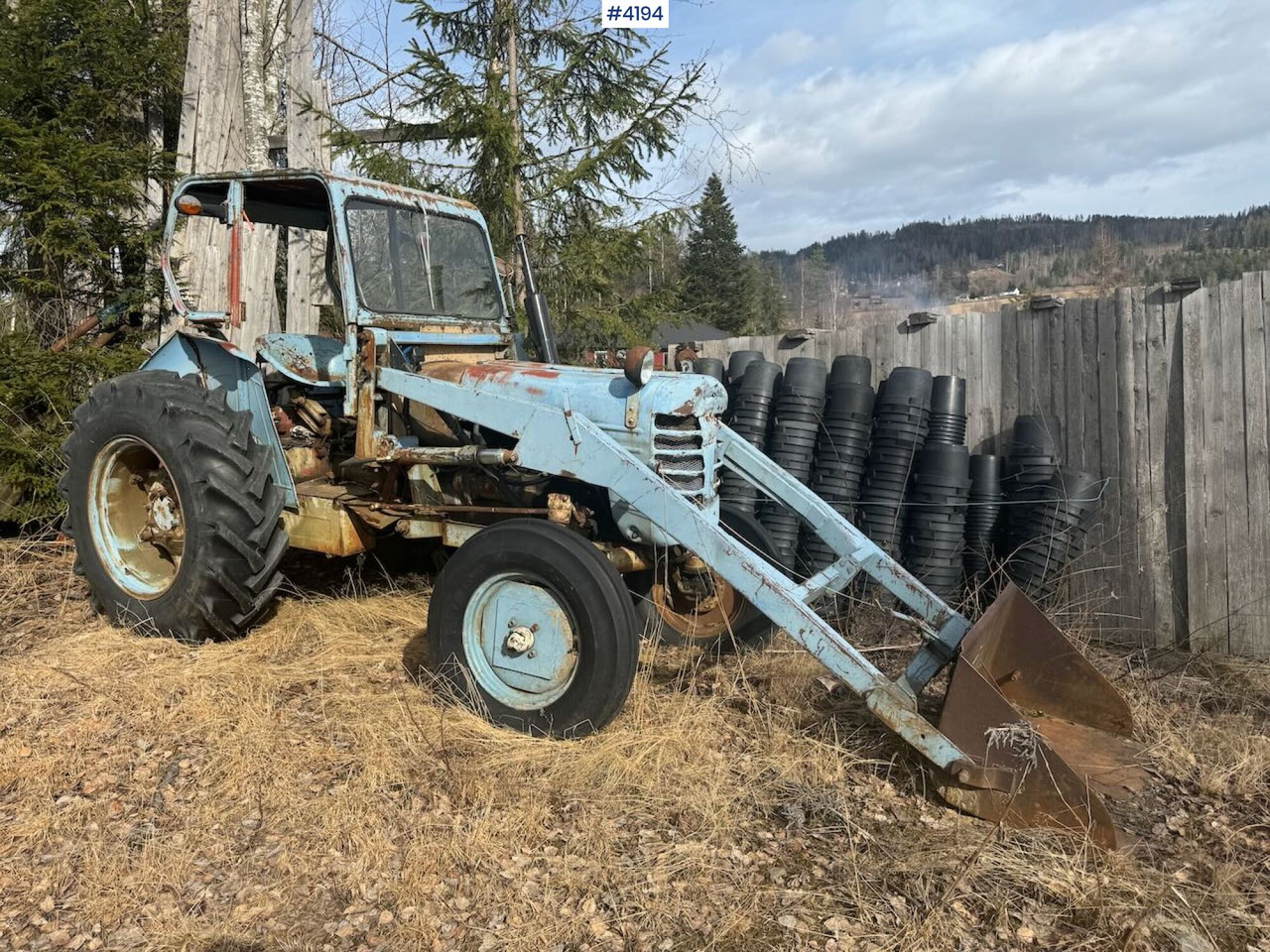 Zetor 4011 4x2 - טרקטור חקלאי: תמונה 1 Zetor 4011 4x2 - טרקטור חקלאי: תמונה 1