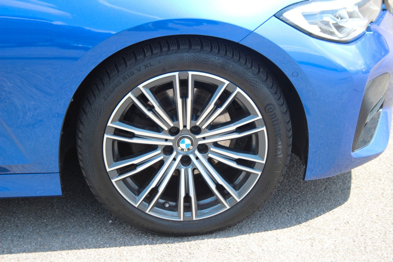 רכב סטיישן BMW 320 Touring d M Sport Laser Alcantara Harman Kar: תמונה 7