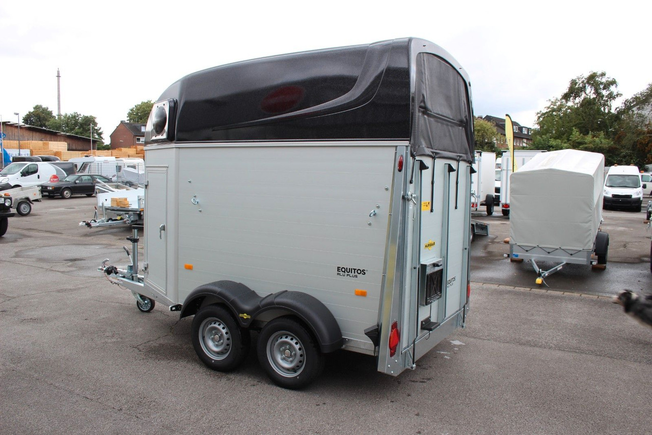 Humbaur Equitos Alu Plus 2400 Pferdeanhänger Sattelkamme - קרון נגרר להובלת בעלי חיים: תמונה 2 Humbaur Equitos Alu Plus 2400 Pferdeanhänger Sattelkamme - קרון נגרר להובלת בעלי חיים: תמונה 2