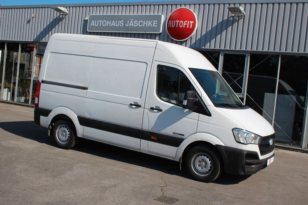 Hyundai H350 Klima L2H2 1.Hand 137tKM - כלי רכב מסחרי לנוסעים: תמונה 1 Hyundai H350 Klima L2H2 1.Hand 137tKM - כלי רכב מסחרי לנוסעים: תמונה 1