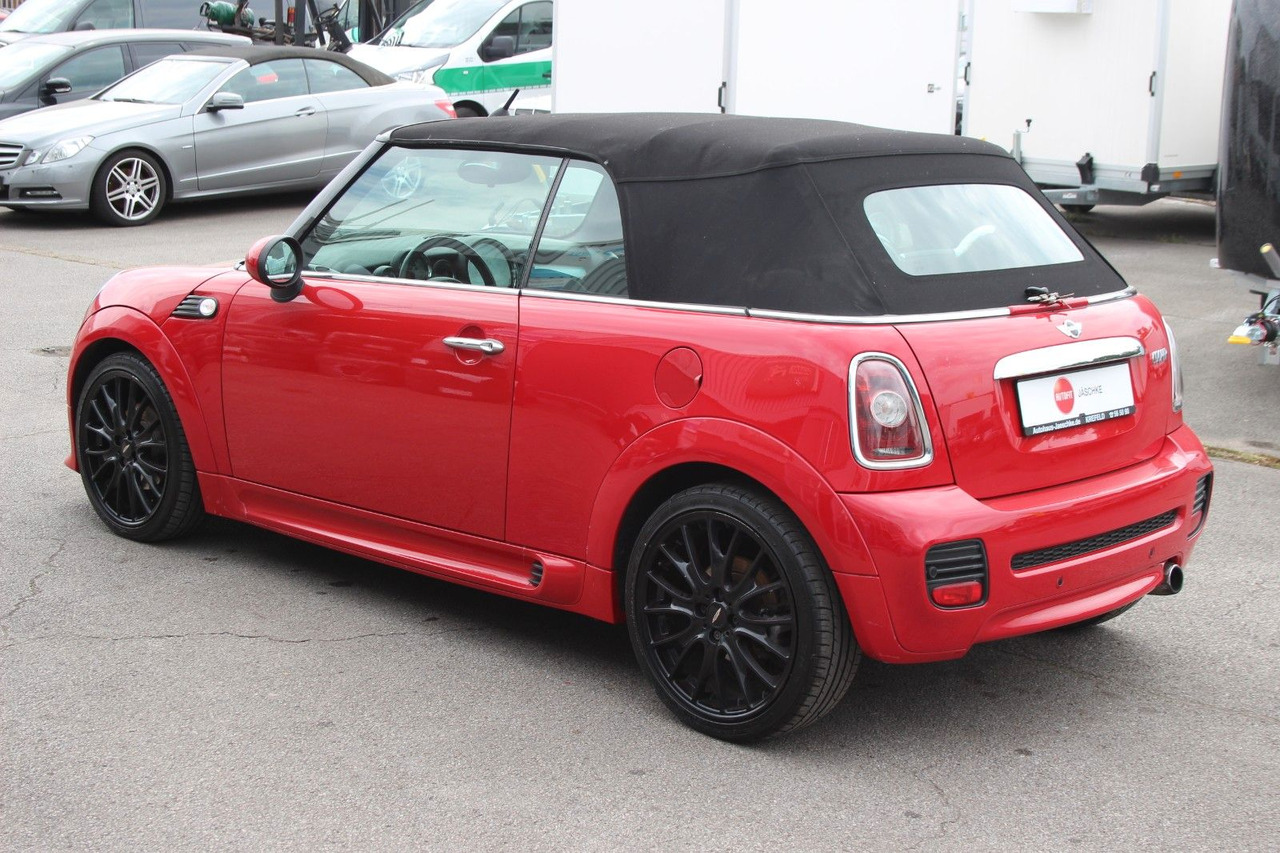 MINI COOPER Cabrio "Works Optik" Pepper 114tKM - מכונית: תמונה 5 MINI COOPER Cabrio "Works Optik" Pepper 114tKM - מכונית: תמונה 5
