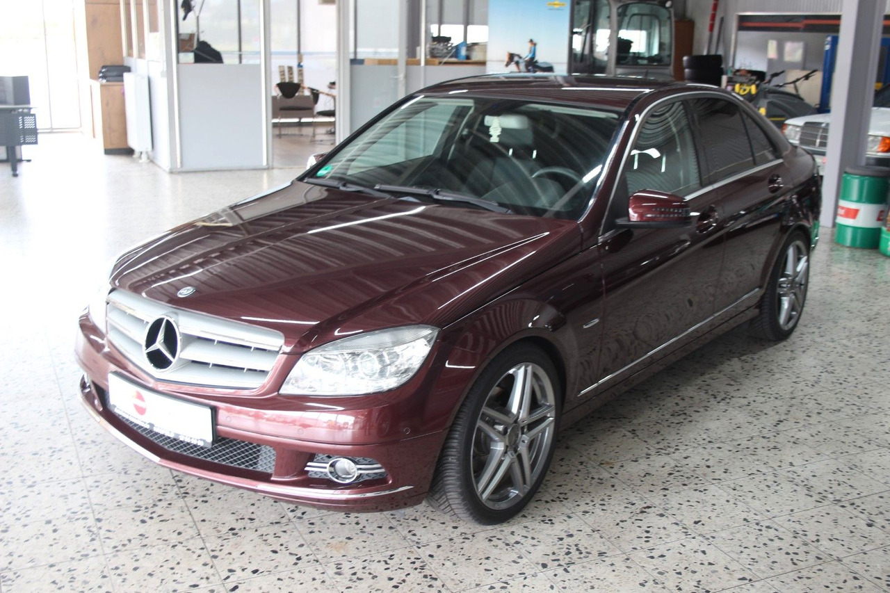 Mercedes-Benz C 230 Avantgarde Automatik sehr gepflegt! 130tKM - סדאן: תמונה 4 Mercedes-Benz C 230 Avantgarde Automatik sehr gepflegt! 130tKM - סדאן: תמונה 4