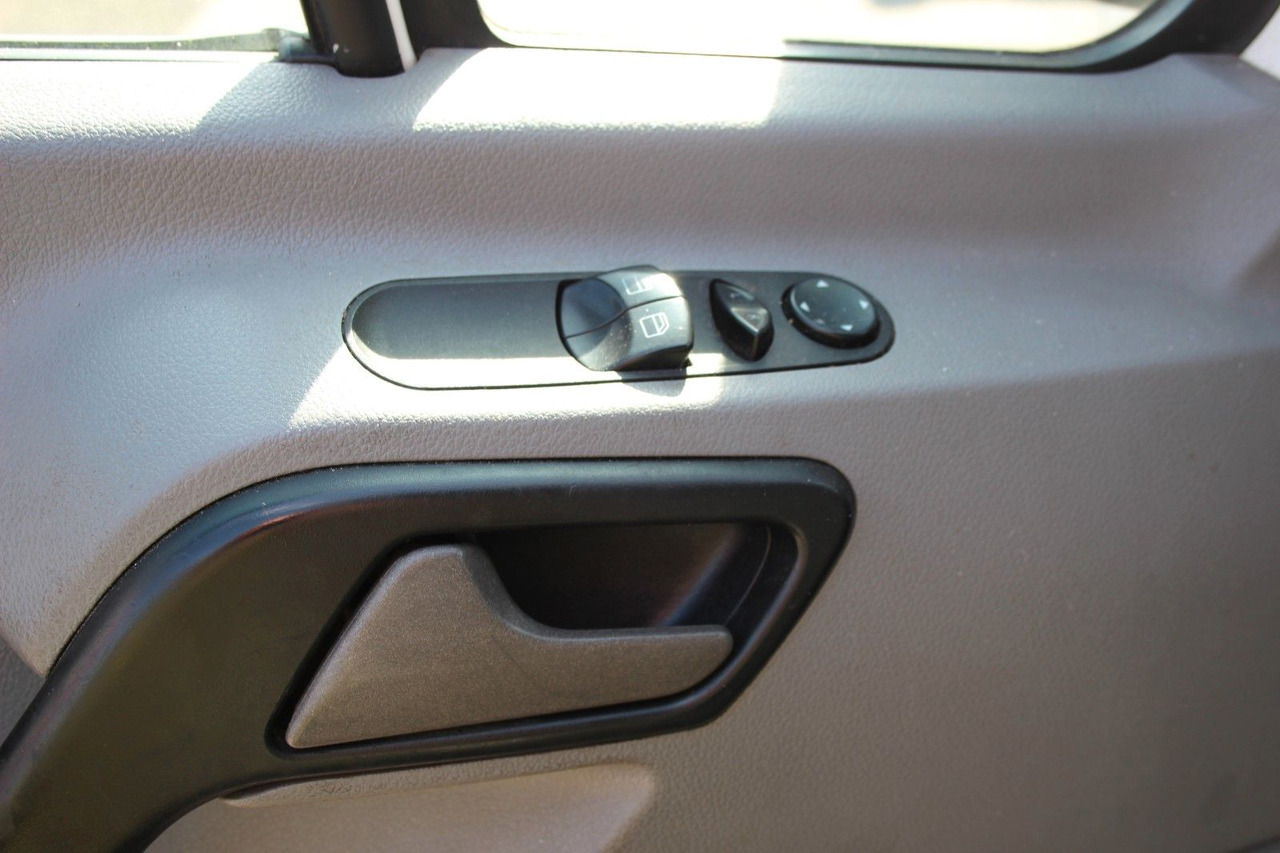 Volkswagen Crafter KÜHLUNG 35 L2H2 Hochdach - כלי רכב מסחרי לקירור: תמונה 5 Volkswagen Crafter KÜHLUNG 35 L2H2 Hochdach - כלי רכב מסחרי לקירור: תמונה 5