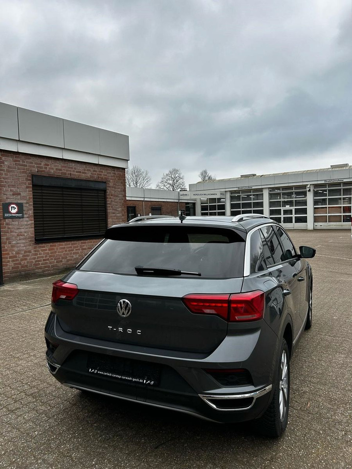 Volkswagen T-Roc Style - SUV: תמונה 4 Volkswagen T-Roc Style - SUV: תמונה 4