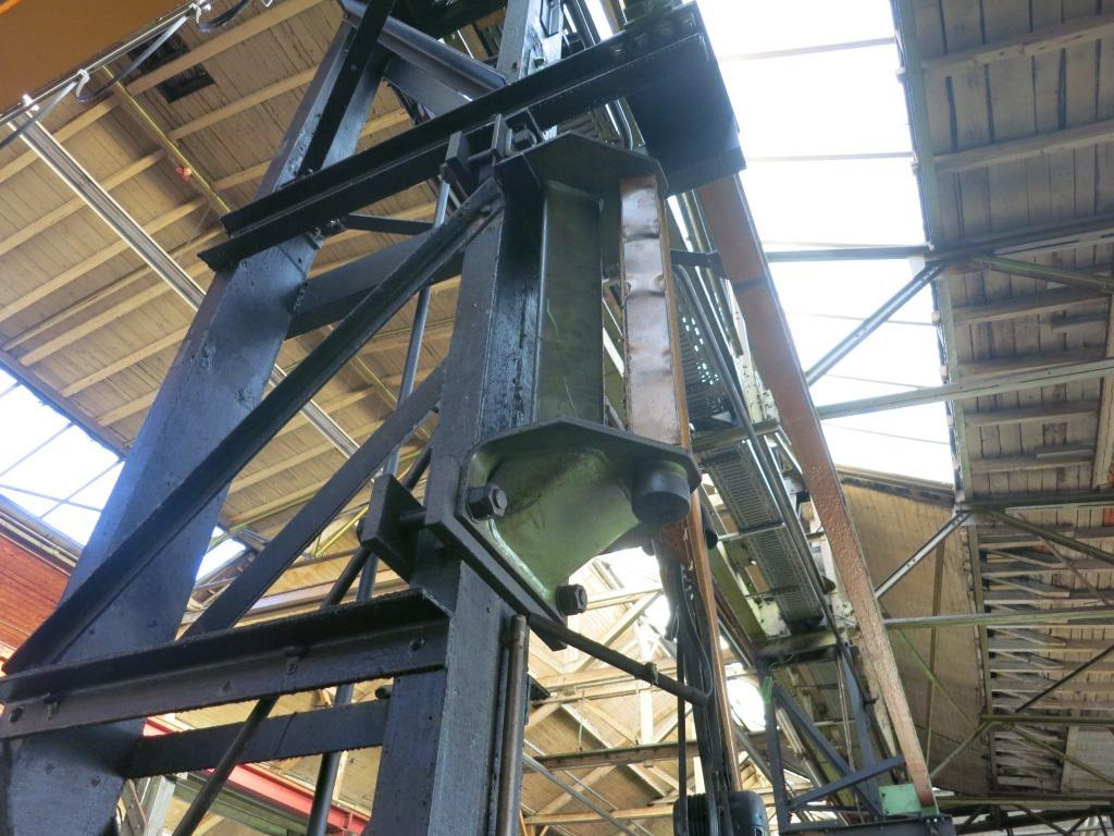 Demag 500 Kg - עגורן: תמונה 5 Demag 500 Kg - עגורן: תמונה 5