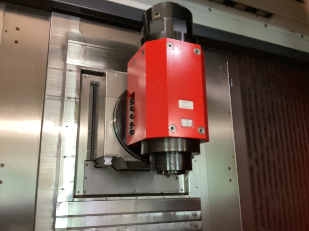 EMCO MMV 2000 - מכונת עיבוד מתכת: תמונה 5 EMCO MMV 2000 - מכונת עיבוד מתכת: תמונה 5