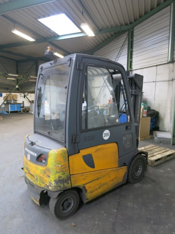 JUNGHEINRICH EFG 425 K - מלגזה חשמלית: תמונה 3 JUNGHEINRICH EFG 425 K - מלגזה חשמלית: תמונה 3