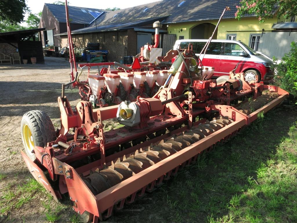 Lely 600-55 - משדדת כוח: תמונה 3 Lely 600-55 - משדדת כוח: תמונה 3