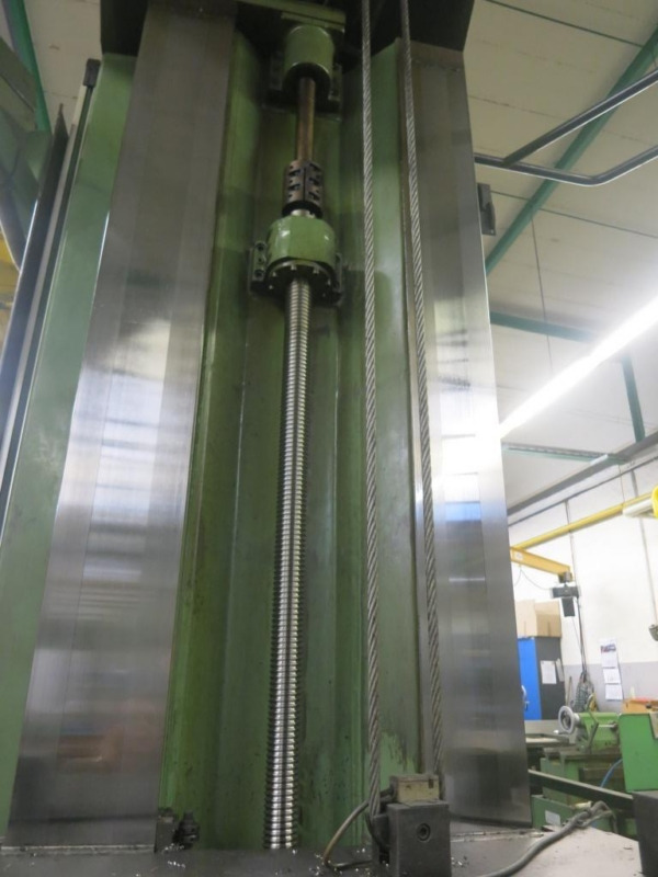 מכונת עיבוד מתכת UNION BFT 130/6: תמונה 6 מכונת עיבוד מתכת UNION BFT 130/6: תמונה 6