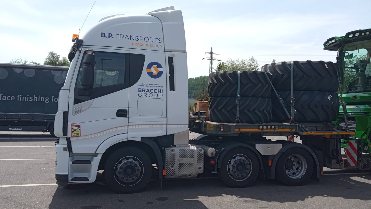 IVECO IVECO STRALIS 510 Hi-Way AS 440STX/P Euro VI z salonu Italia - יחידת טרקטור: תמונה 2 IVECO IVECO STRALIS 510 Hi-Way AS 440STX/P Euro VI z salonu Italia - יחידת טרקטור: תמונה 2