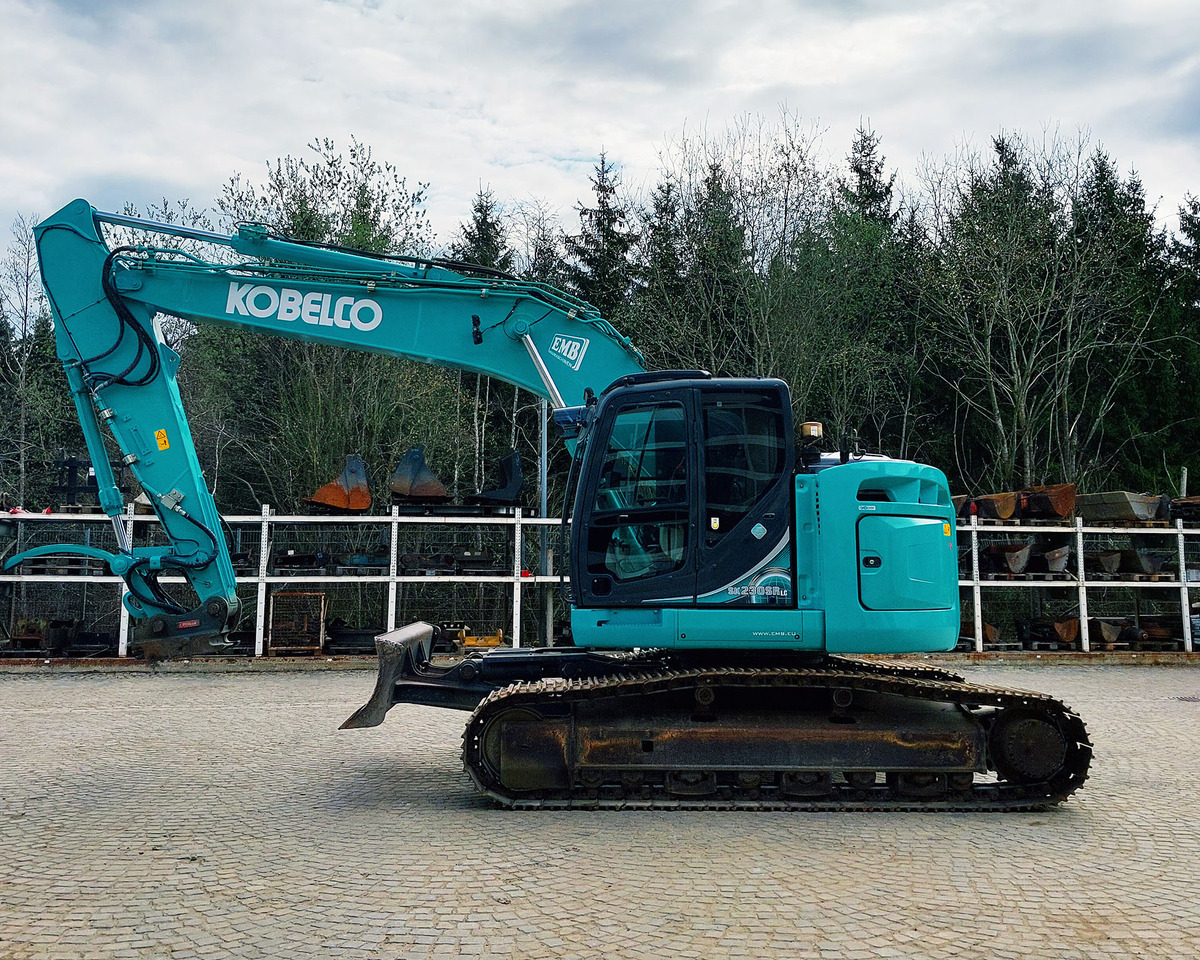Kobelco SK230SRLC-5 - מחפר סורק: תמונה 2 Kobelco SK230SRLC-5 - מחפר סורק: תמונה 2