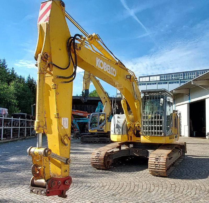 New Holland E235B SRNLC - מחפר סורק: תמונה 1 New Holland E235B SRNLC - מחפר סורק: תמונה 1