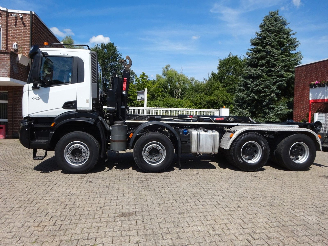 Iveco X-WAY 480 HIAB ABROLLER 8x4 - משאית הרמת וו: תמונה 5 Iveco X-WAY 480 HIAB ABROLLER 8x4 - משאית הרמת וו: תמונה 5